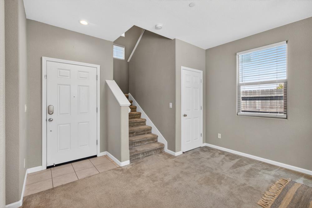 2797 Rainer Way Antelope, CA 95843 - Photo 34 of 57