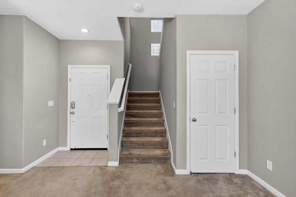 2797 Rainer Way Antelope, CA 95843 - Photo 35 of 57