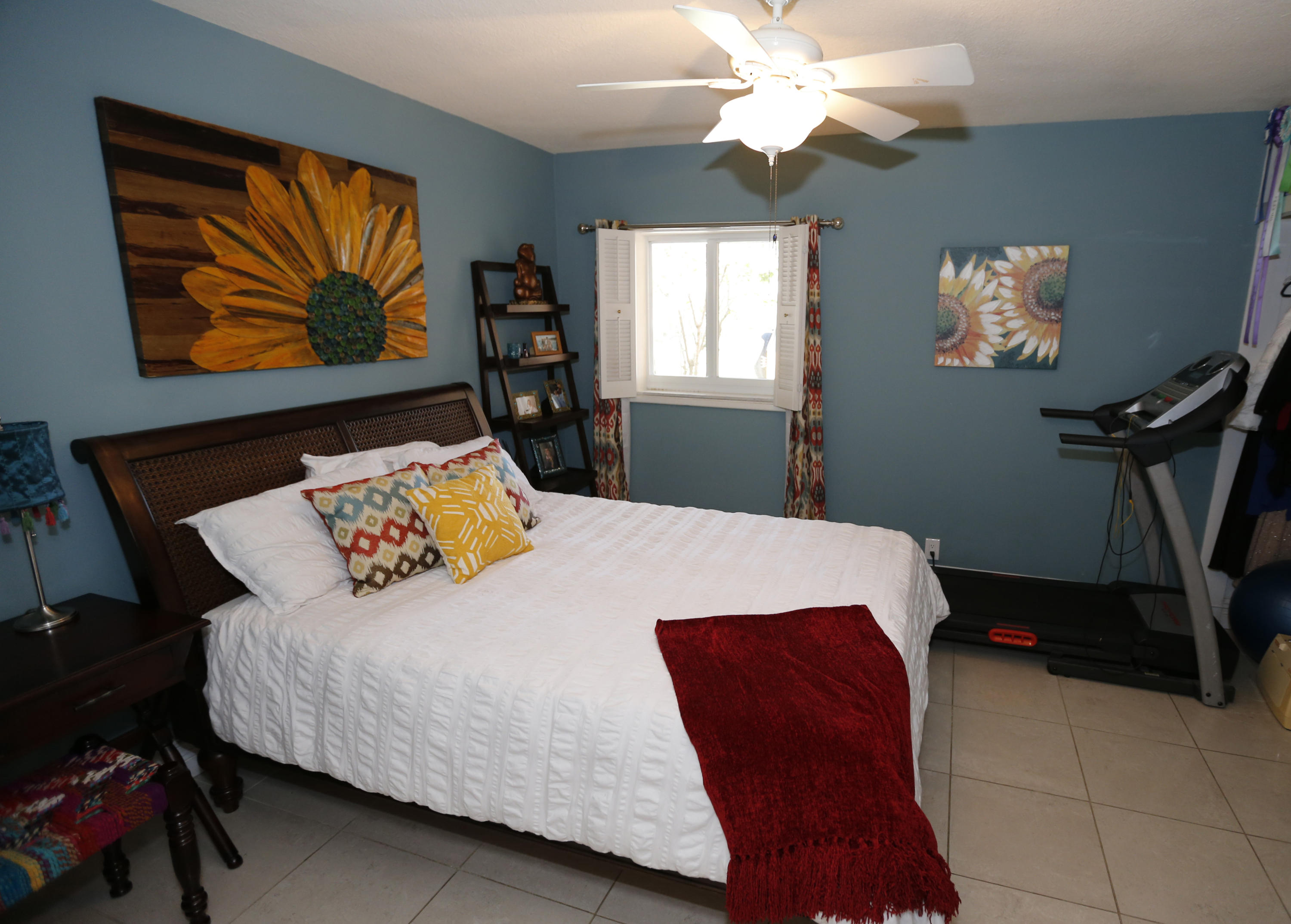 1030 Cypress Way Boca Raton, FL 33486 - Photo 18 of 28 Bedroom 4