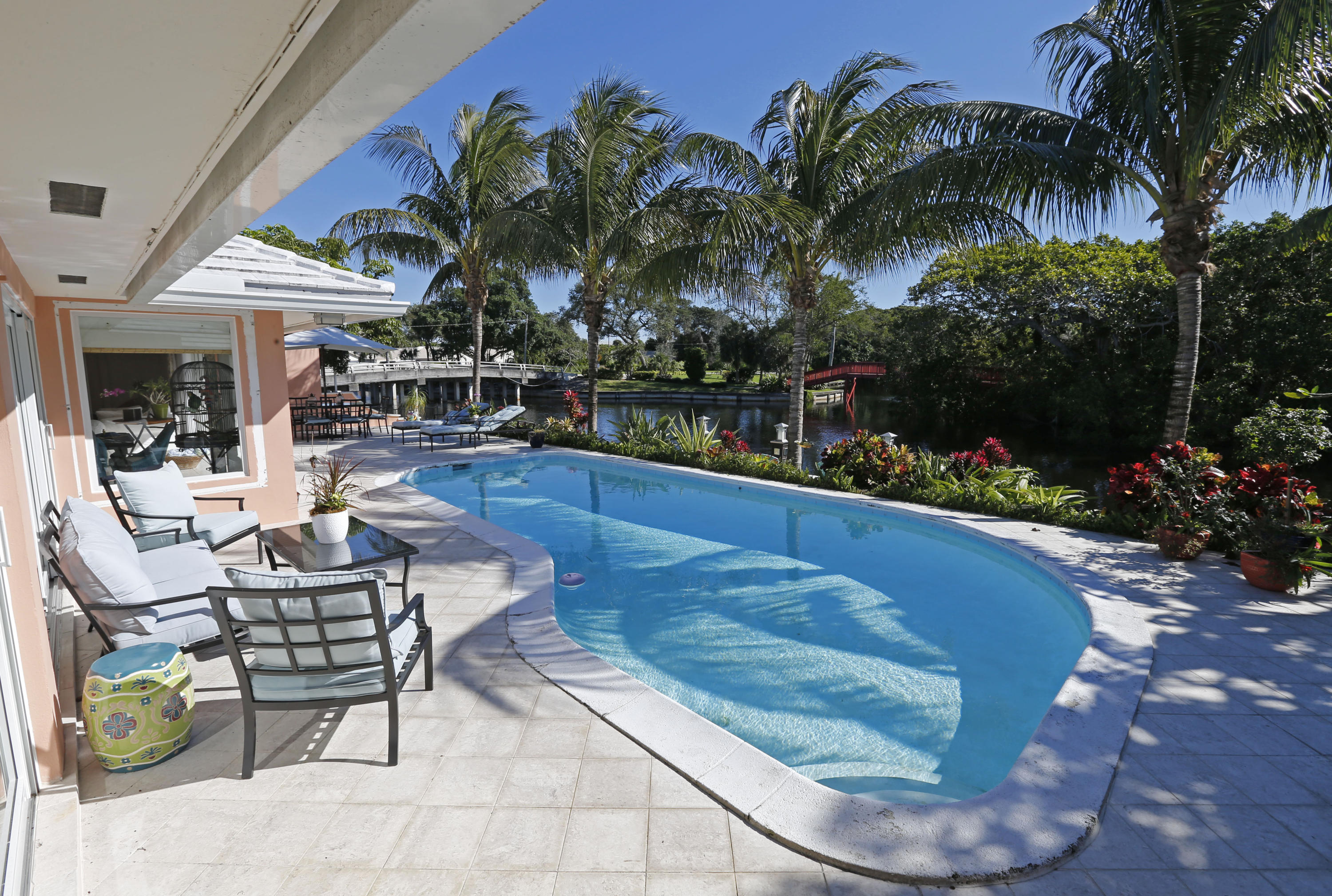1030 Cypress Way Boca Raton, FL 33486 - Photo 5 of 28 Pool