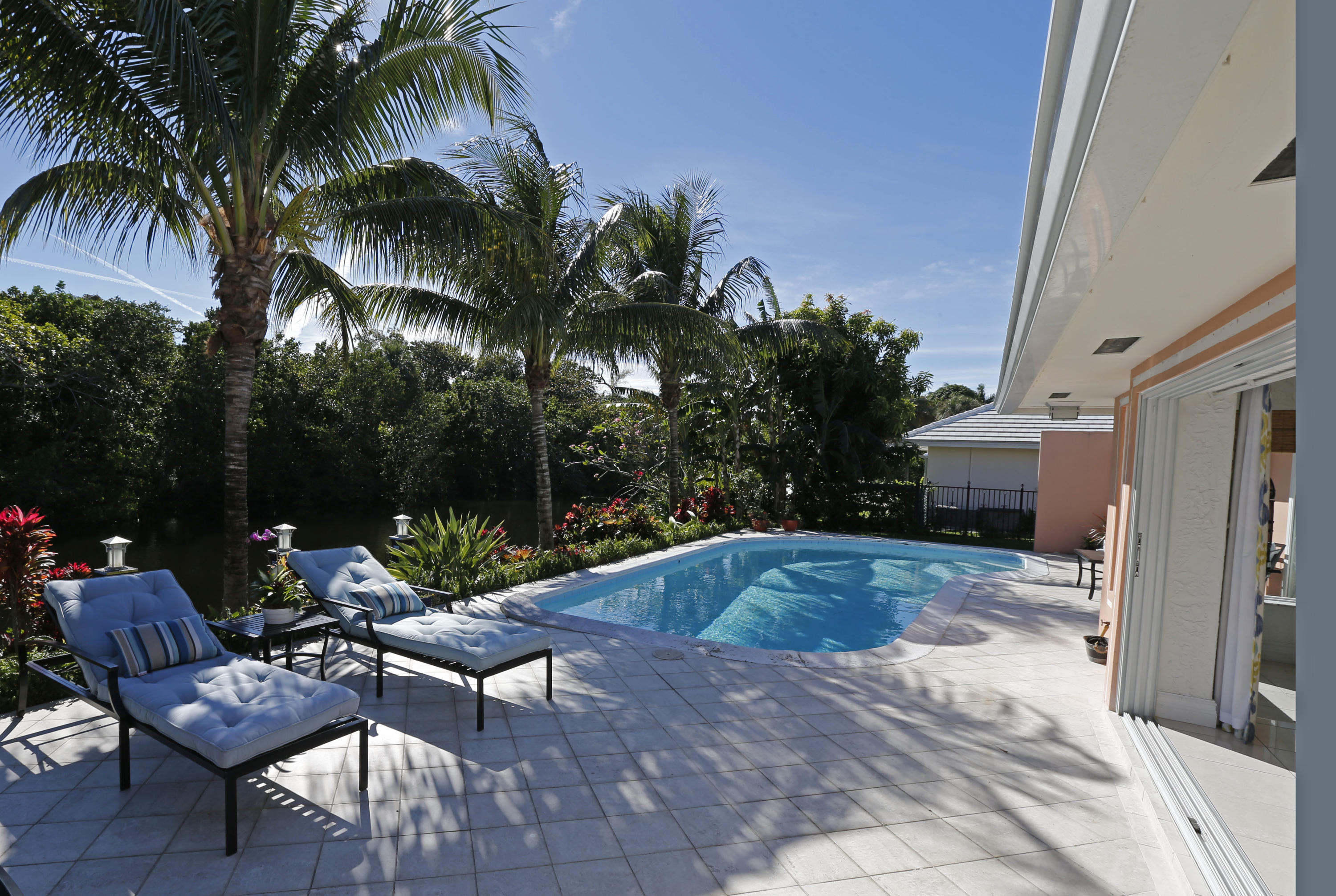 1030 Cypress Way Boca Raton, FL 33486 - Photo 6 of 28 Patio