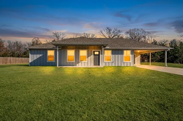 $249,000 | 400 Private Road, Paris, TX 75462