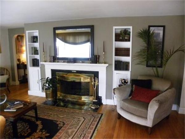 93 Bay State Road Melrose, MA 02176 - Photo 9 of 23 Gallery Image 9