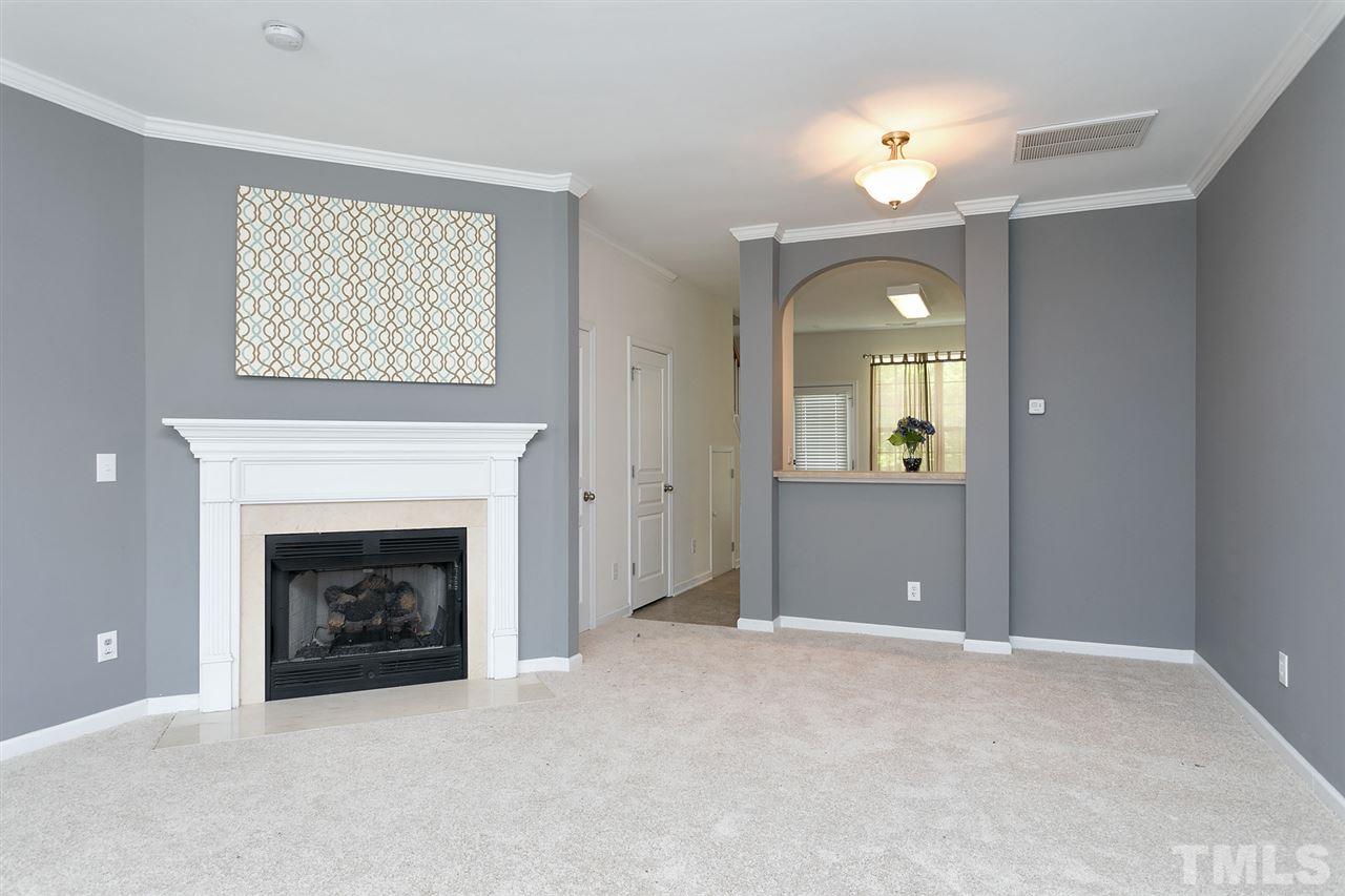 4516 Sugarbend Way Raleigh, NC 27606 - Photo 8 of 25 Gallery Image 8