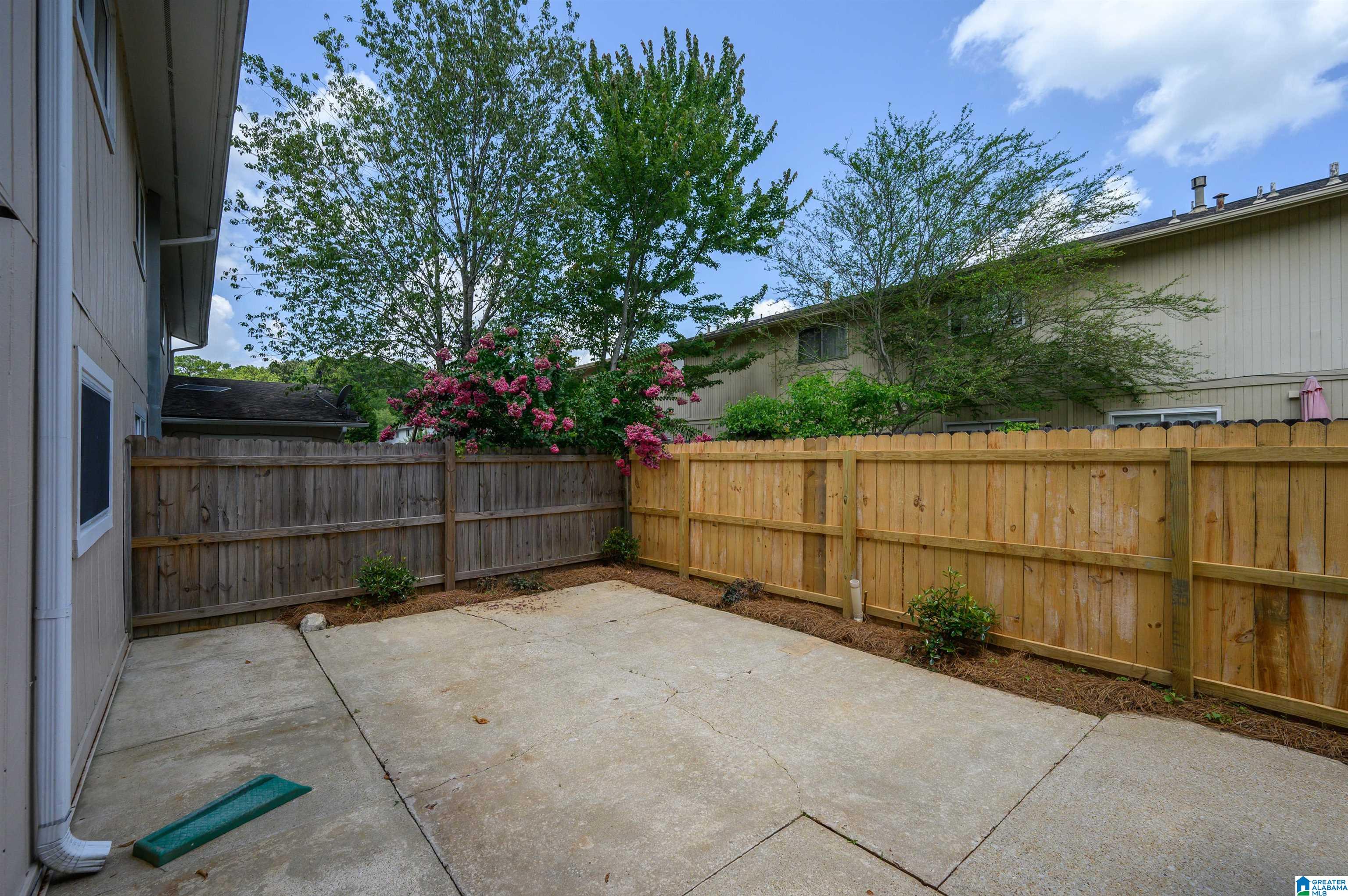 1834 Oakleaf Lane Birmingham, AL 35215 - Photo 39 of 40