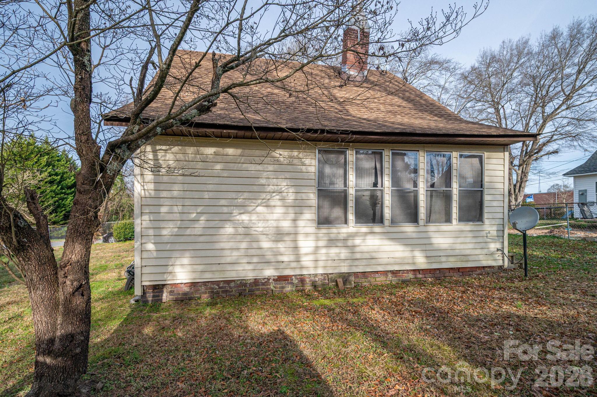 606 Frank Street Cherryville, NC 28021 - Photo 17 of 23