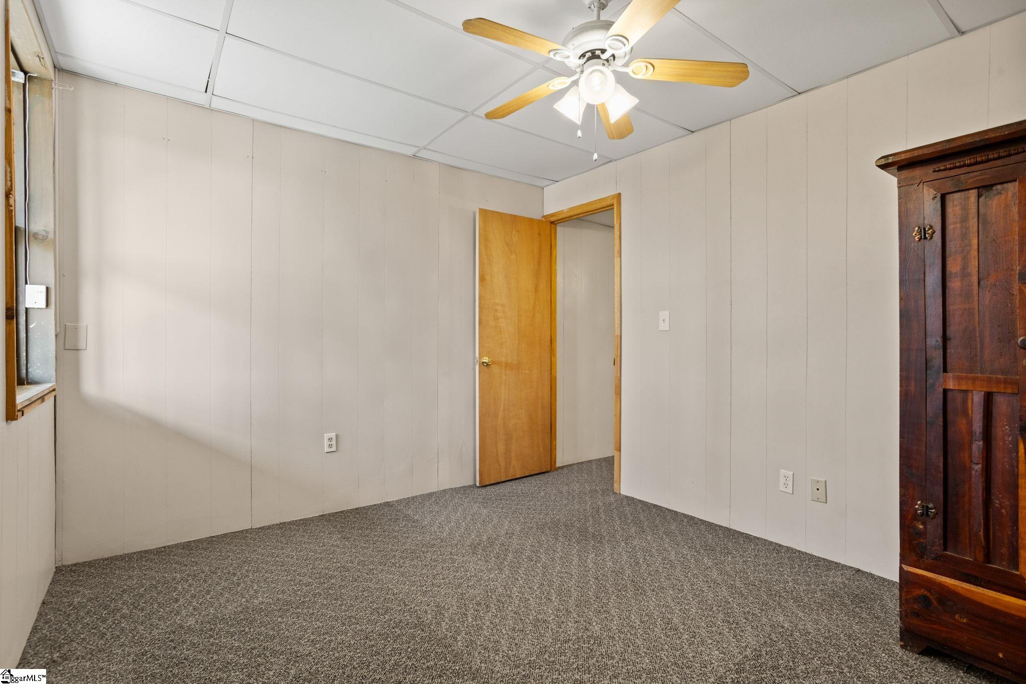 98 Blue Lake Road Greenville, SC 29617 - Photo 27 of 36 Gallery Image 27