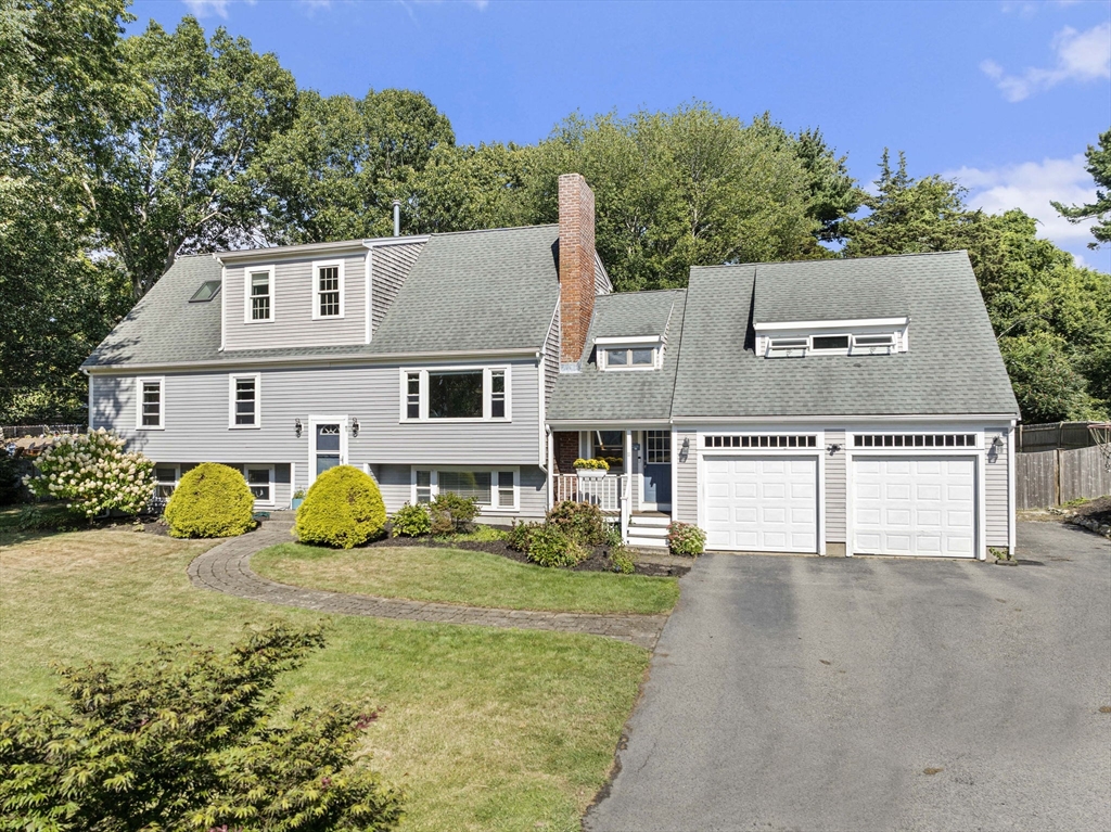 11 Liberty Road Marshfield, MA 02050 - Photo 1 of 42 Gallery Image 1