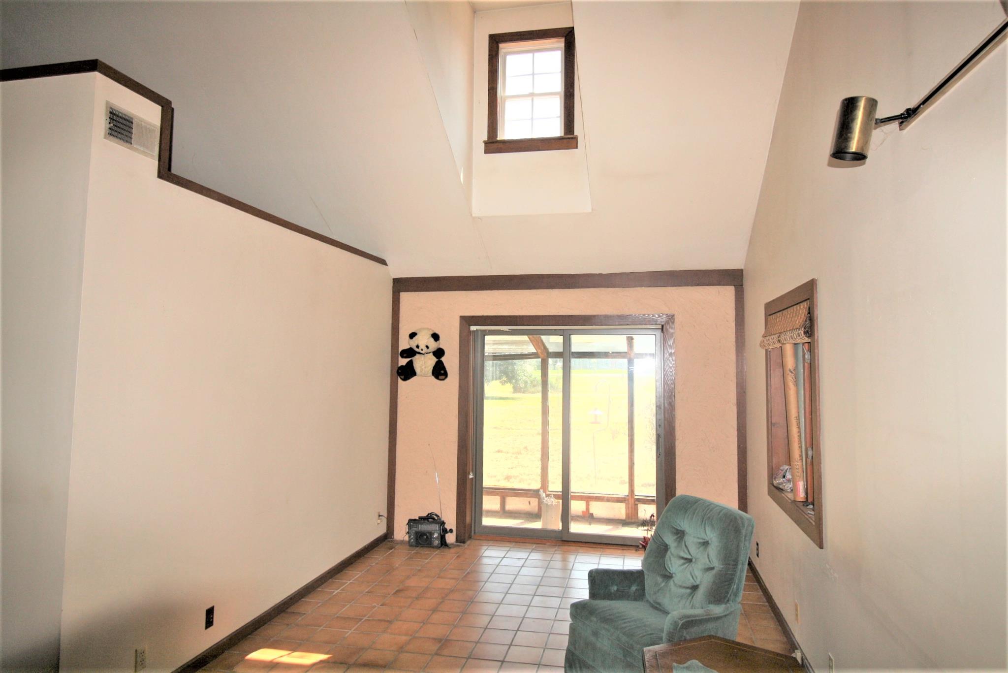 28017 Thach Road Athens, AL 35613 - Photo 3 of 17