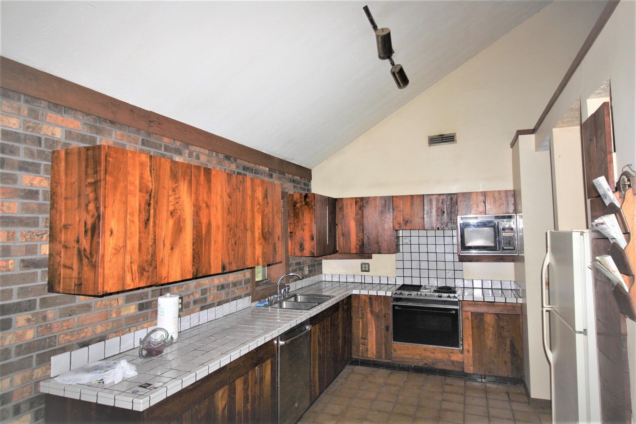 28017 Thach Road Athens, AL 35613 - Photo 4 of 17