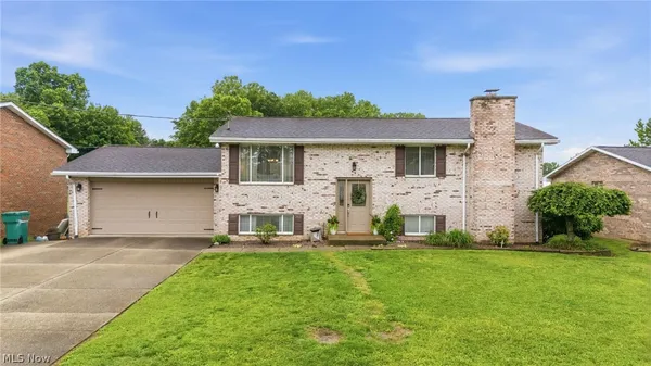 $330,000 | 123 Brant Drive, Marietta, OH 45750