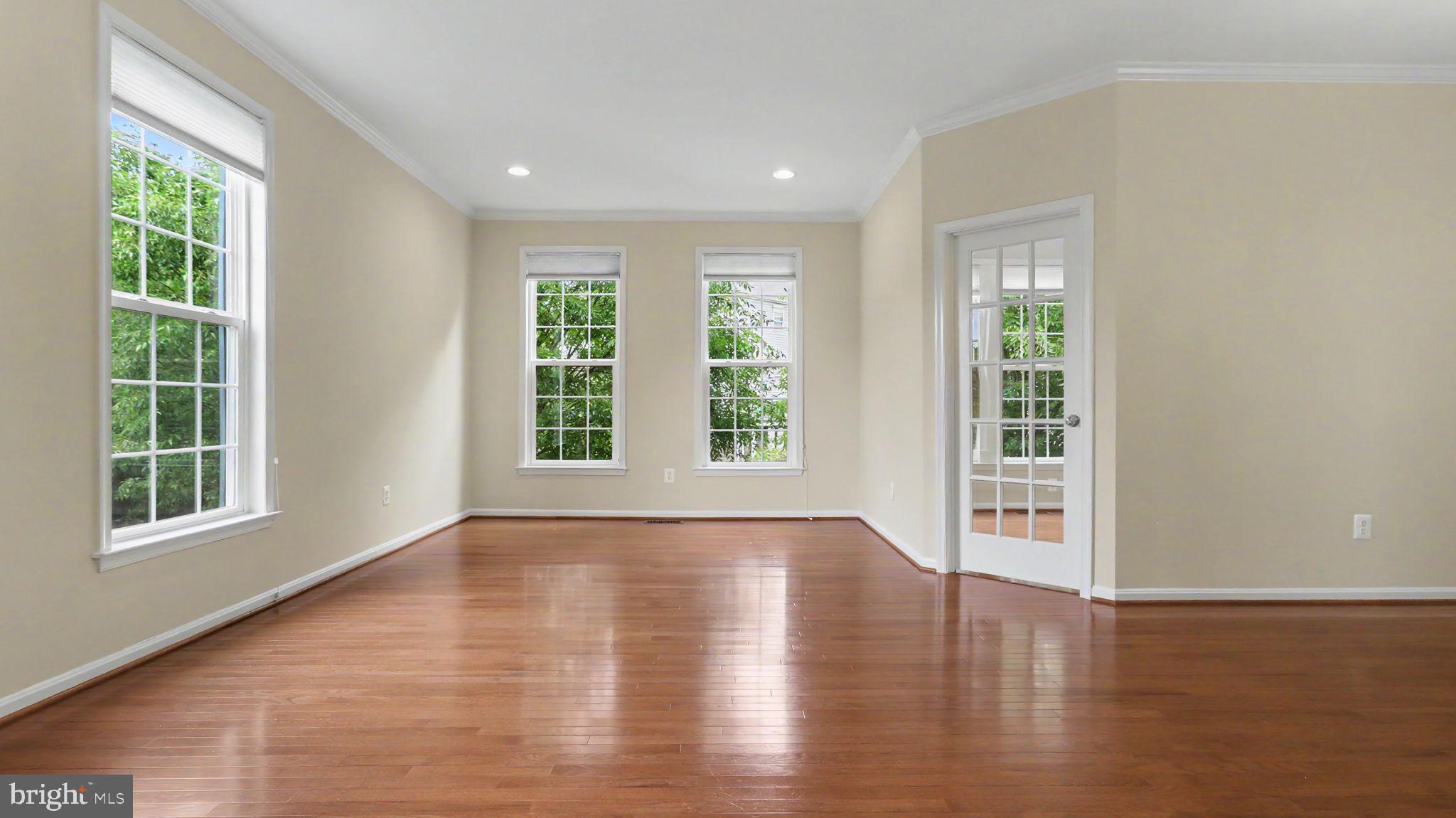 42371 Trellis Square Brambleton, VA 20148 - Photo 15 of 70 Bright and airy open space awaits.