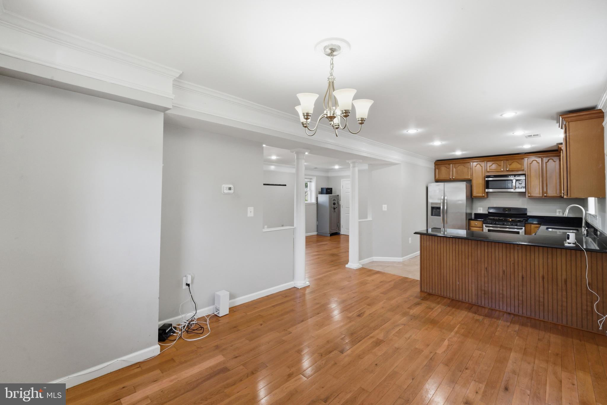 2507 Weisman Road Silver Spring, MD 20902 - Photo 21 of 41 Dining Room/Breakfast Area