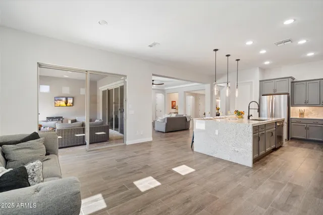 $1,310,500 | 22116 North 31st Street, Phoenix, AZ 85050