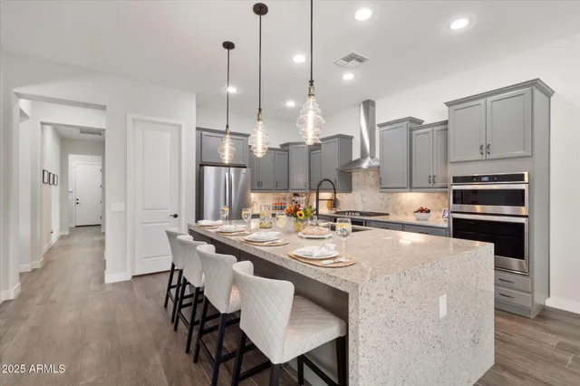 $1,310,500 | 22116 North 31st Street, Phoenix, AZ 85050