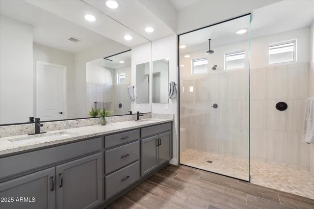 $1,310,500 | 22116 North 31st Street, Phoenix, AZ 85050