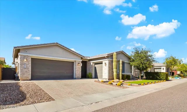 $1,310,500 | 22116 North 31st Street, Phoenix, AZ 85050