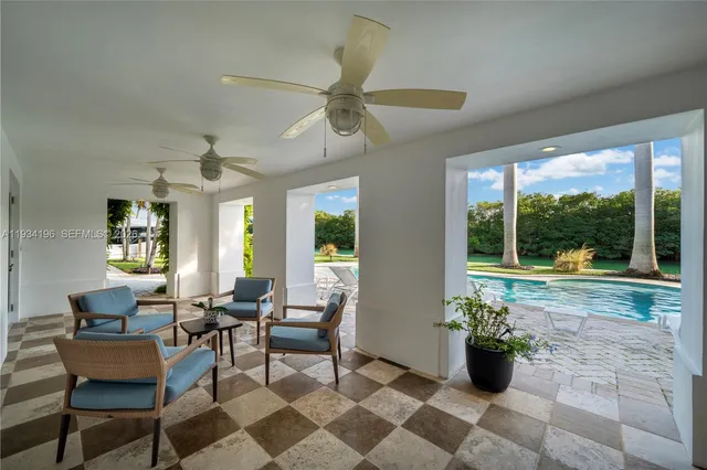 $19,800,000 | 100 Cape Florida Drive, Key Biscayne, FL 33149