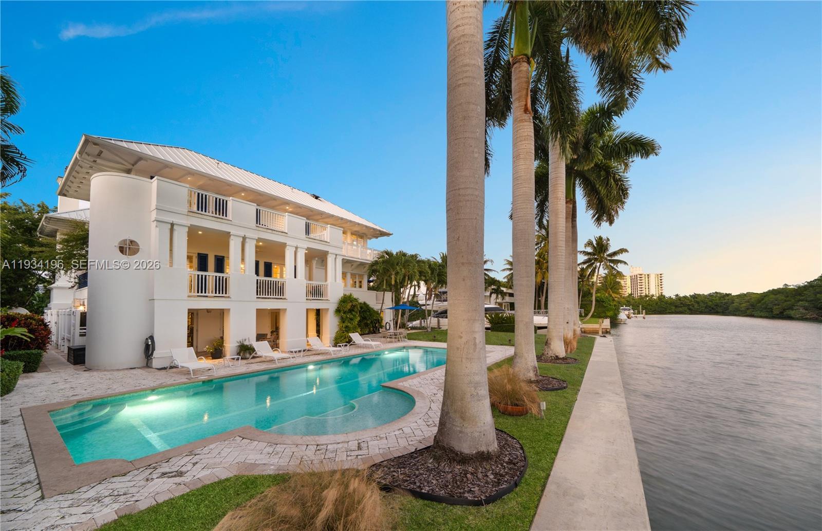 100 Cape Florida Drive Key Biscayne, FL 33149 - Photo 7 of 68