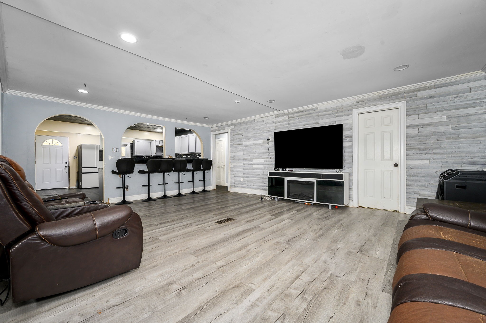 3198 Horn Springs Road Lebanon, TN 37087 - Photo 26 of 41 a living room with furniture and a flat screen tv