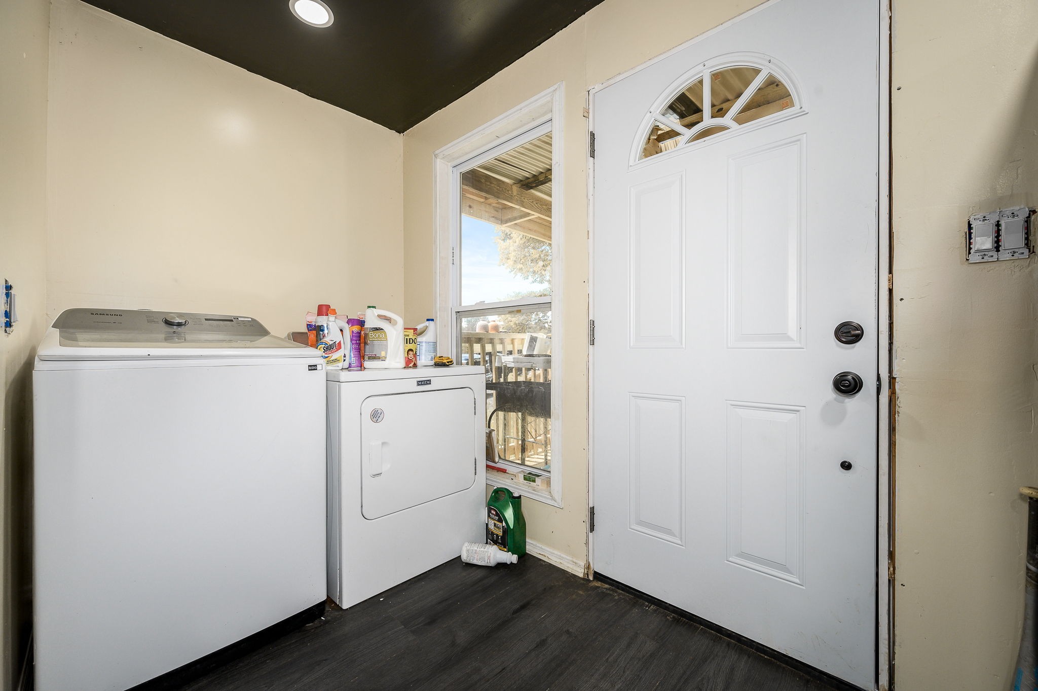 3198 Horn Springs Road Lebanon, TN 37087 - Photo 32 of 41 a utility room with dryer and washer