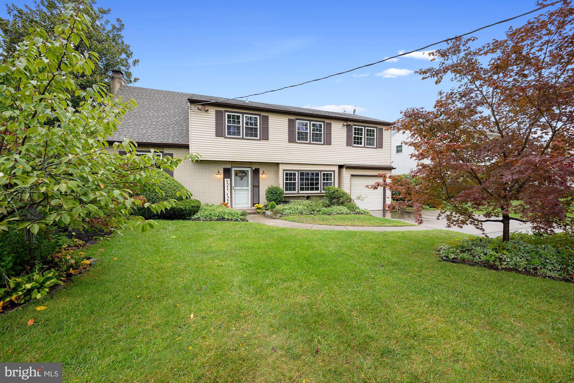 216 Harvest Road Cherry Hill, NJ 08002 - Photo 4 of 33