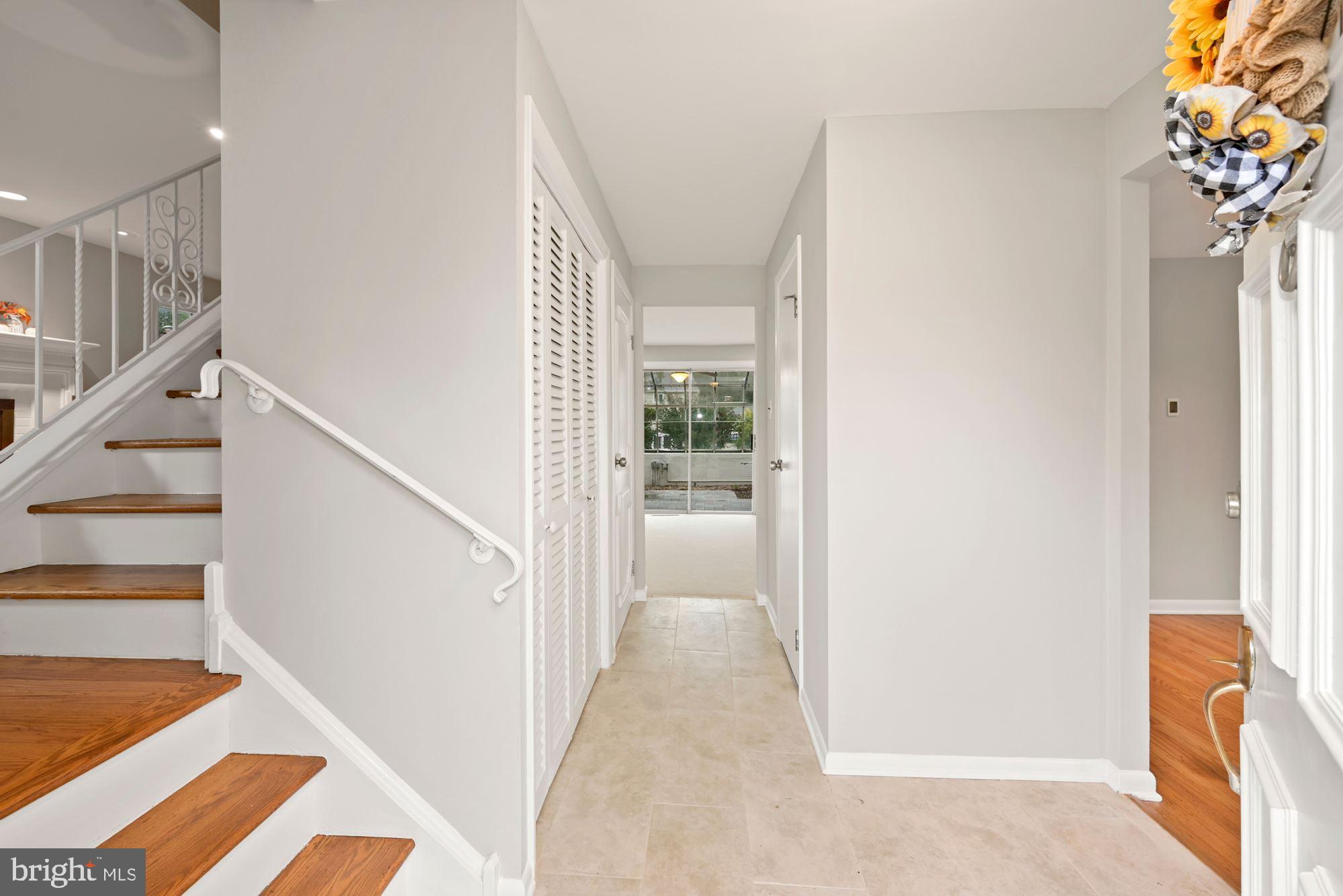 216 Harvest Road Cherry Hill, NJ 08002 - Photo 5 of 33