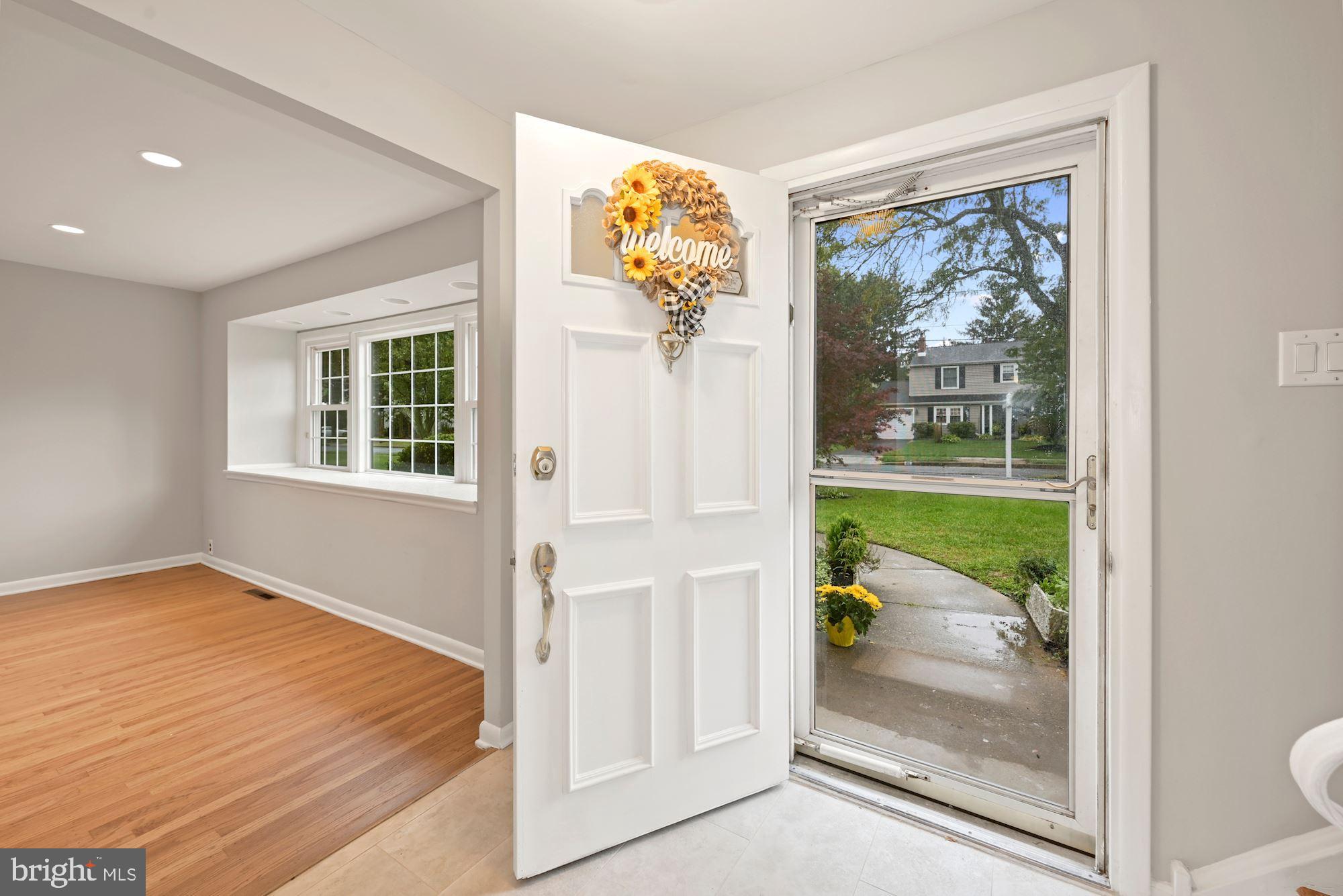 216 Harvest Road Cherry Hill, NJ 08002 - Photo 6 of 33