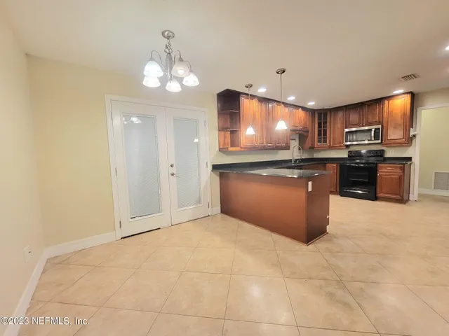 $2,450 | 11640 Wellington Way, Jacksonville, FL 32223