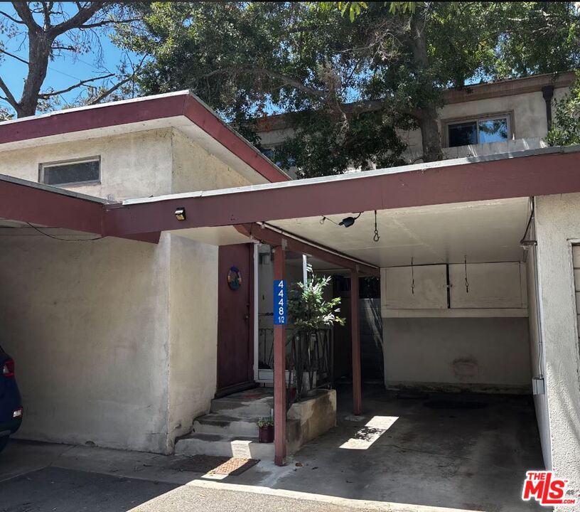 4448 Avocado Street, Unit 4448 1/2 Los Angeles, CA 90027 - Photo 3 of 7