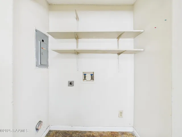 $525 | 117 Marigny Circle, Unit A, Duson, LA 70529