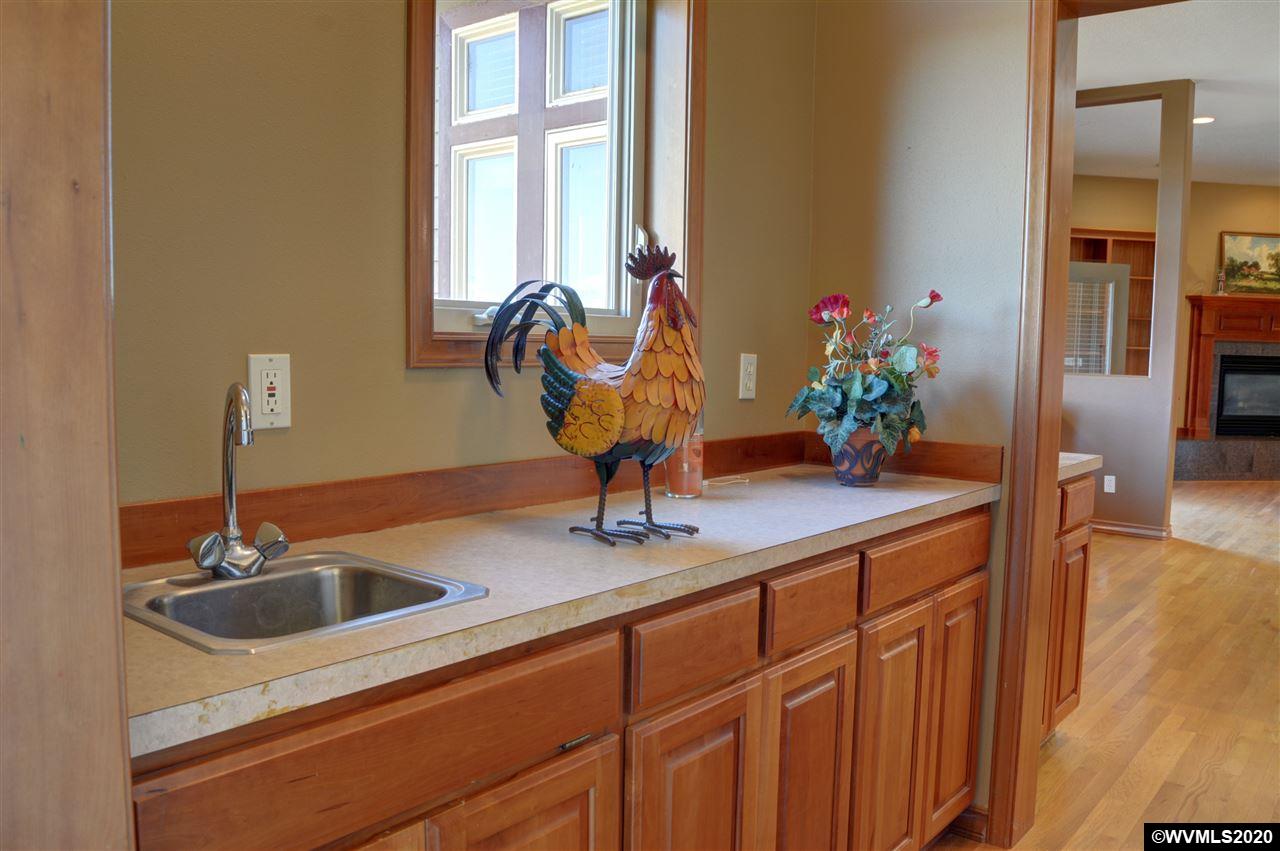 20801 River Road Northeast St. Paul, OR 97137 - Photo 13 of 42