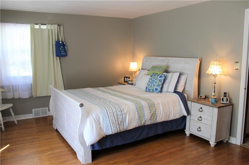 118 West Starz Road Cheswick, PA 15024 - Photo 2 of 18 The Master Bedroom has hardwood floors and tons of natural light!