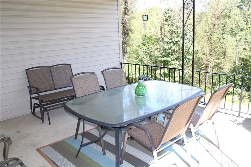 118 West Starz Road Cheswick, PA 15024 - Photo 5 of 18 Enjoy your meals or just unwind after a long day on the spacious, covered porch!