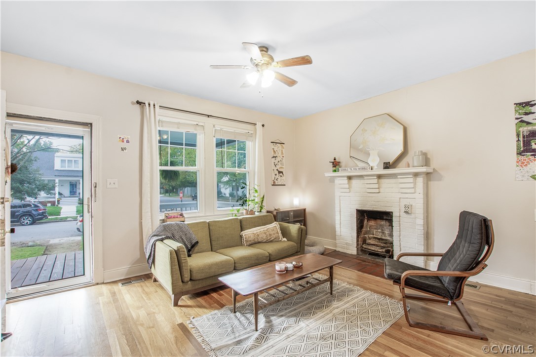 1816 Seddon Road Richmond, VA 23227 - Photo 8 of 37 Gallery Image 8