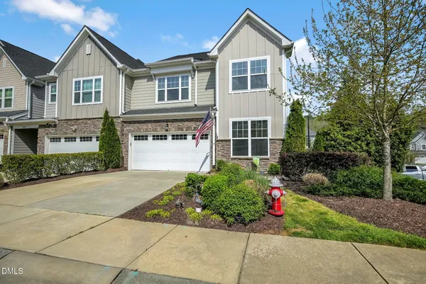 $599,000 | 902 Green Ash Lane, Cary, NC 27513