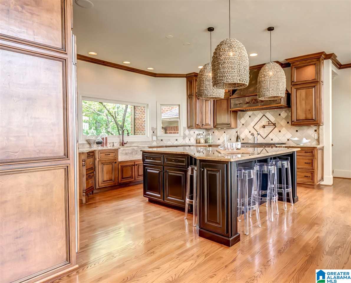 1906 Shades Crest Road Birmingham, AL 35216 - Photo 15 of 50