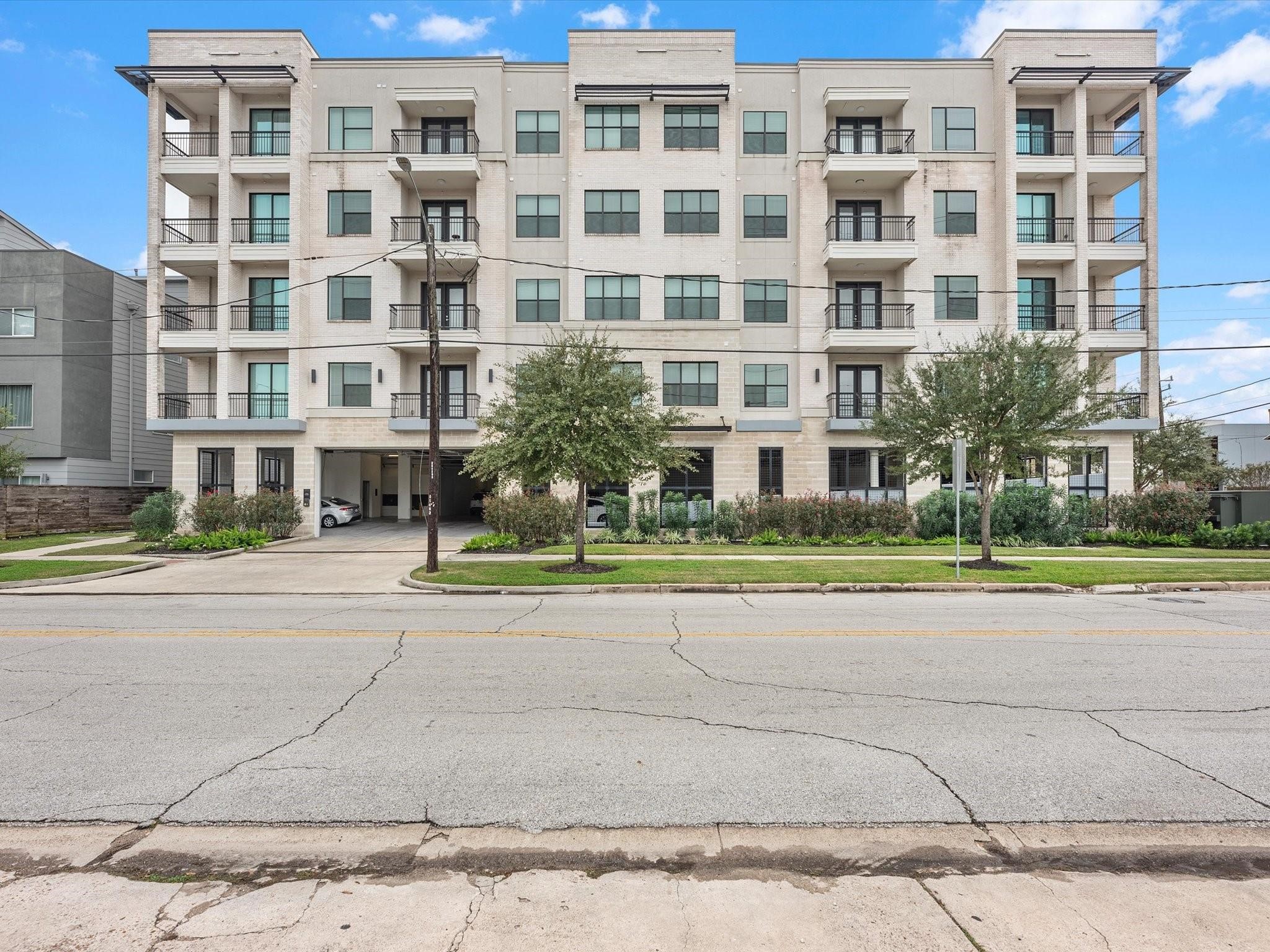 1508 Blodgett Street, Unit 503 Houston, TX 77004 - Photo 13 of 14