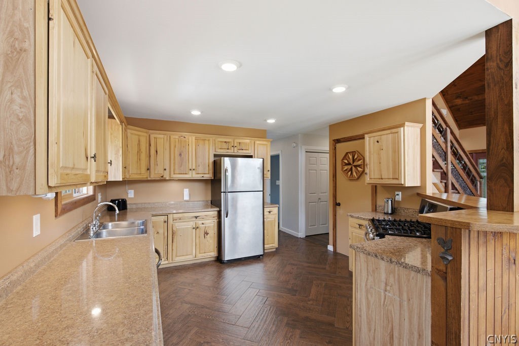 455 Center Street Constantia, NY 13042 - Photo 12 of 50