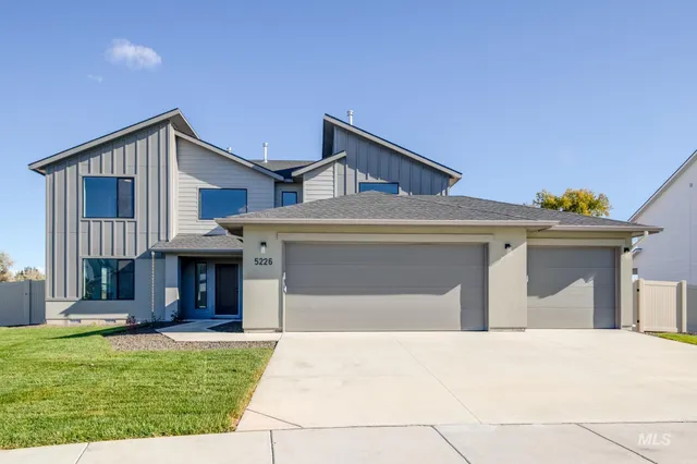 $584,990 | 17428 North Union Springs Place, Nampa, ID 83687