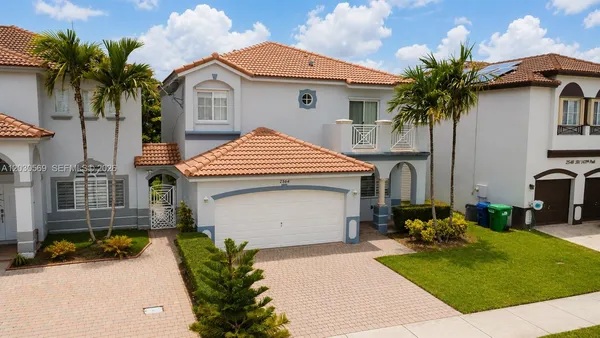 $789,000 | 2564 Southwest 147 Path, Miami, FL 33185