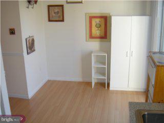 736 Rutland Court Sewell, NJ 08080 - Photo 3 of 5 Gallery Image 3