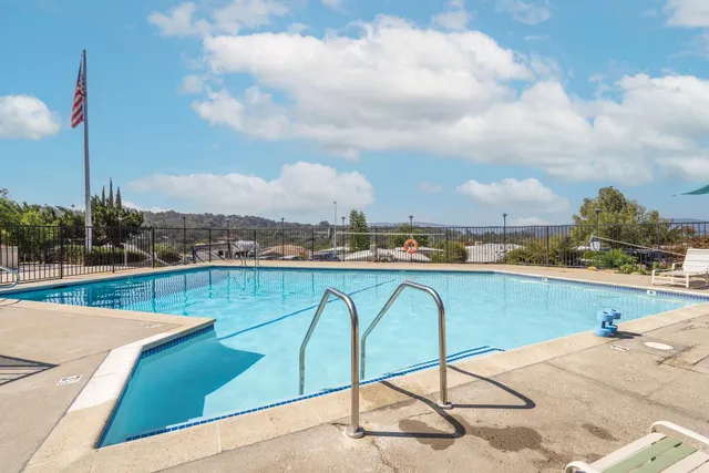 $260,000 | 1202 Loma Drive, Unit 46, Ojai, CA 93023