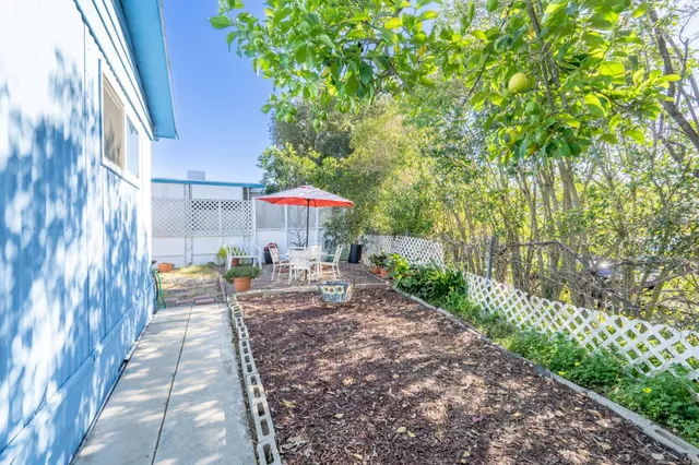 $260,000 | 1202 Loma Drive, Unit 46, Ojai, CA 93023