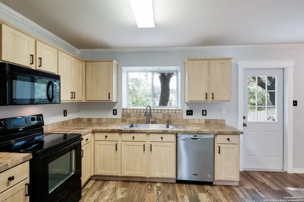 $1,495 | 8010 Santa Catalina, San Antonio, TX 78250