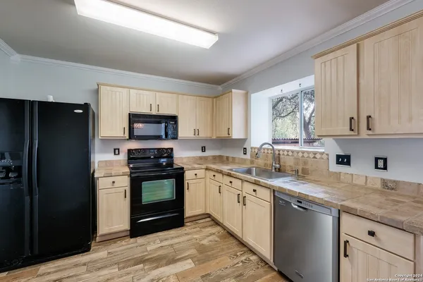 $1,495 | 8010 Santa Catalina, San Antonio, TX 78250