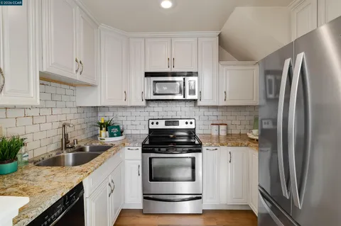 $340,000 | 100 Glenwood, Hercules, CA 94547