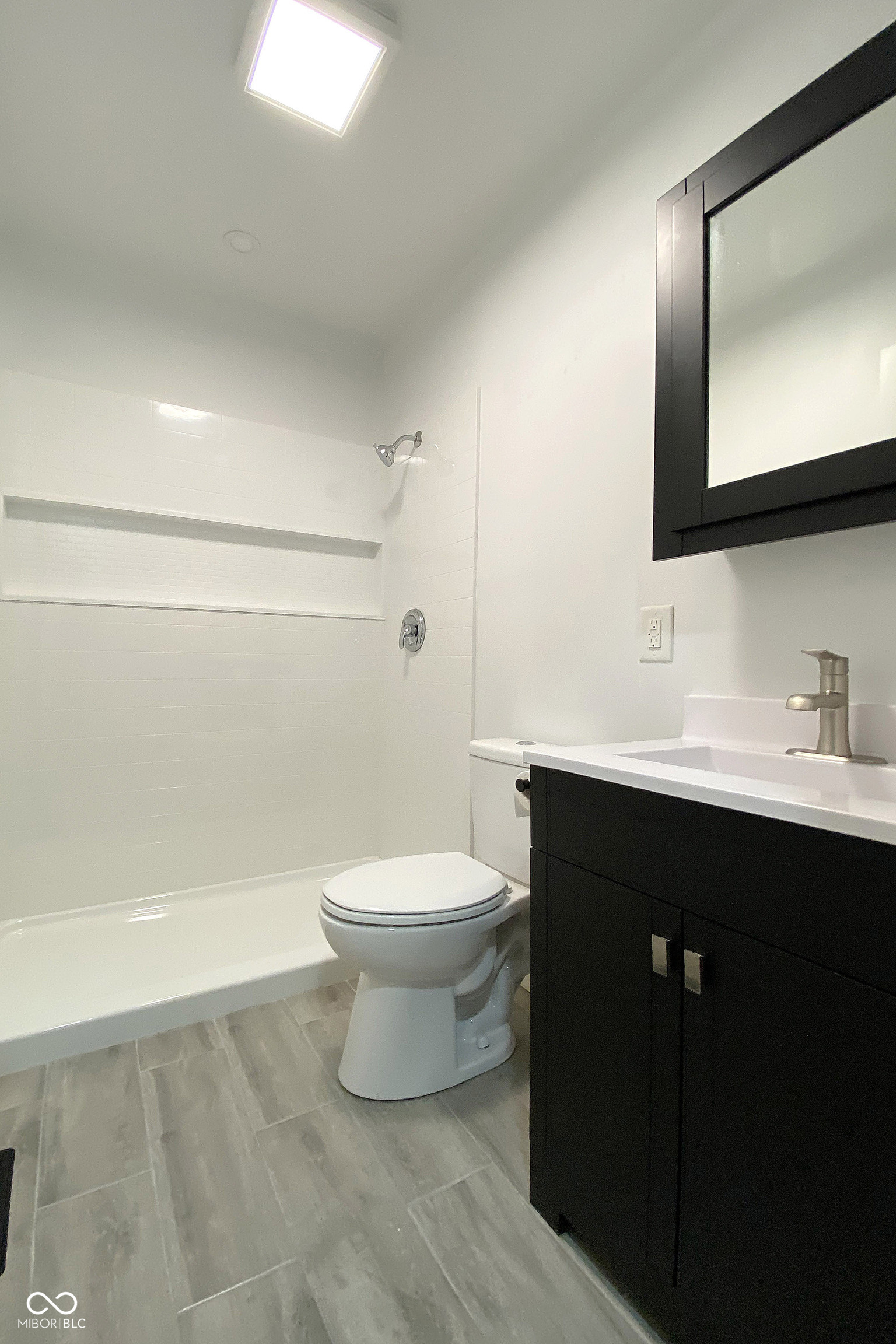 7508 Harcourt Road Indianapolis, IN 46260 - Photo 33 of 44 Gallery Image 33