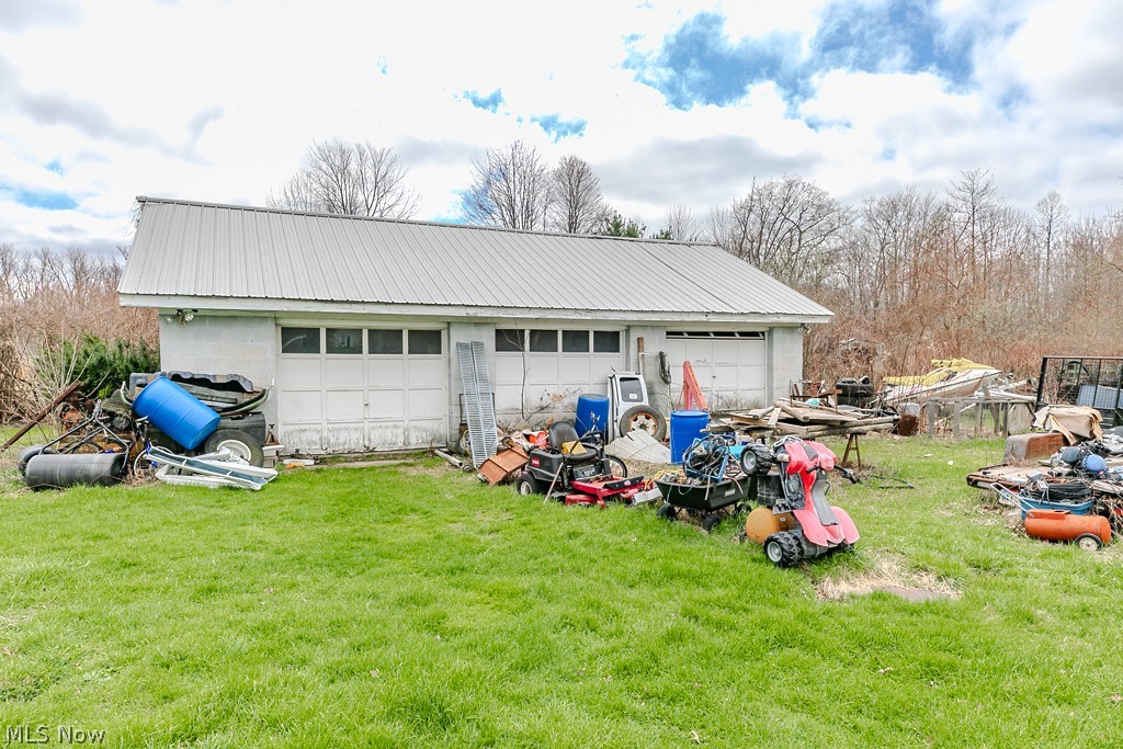 2242 Dock Road Madison, OH 44057 - Photo 3 of 9