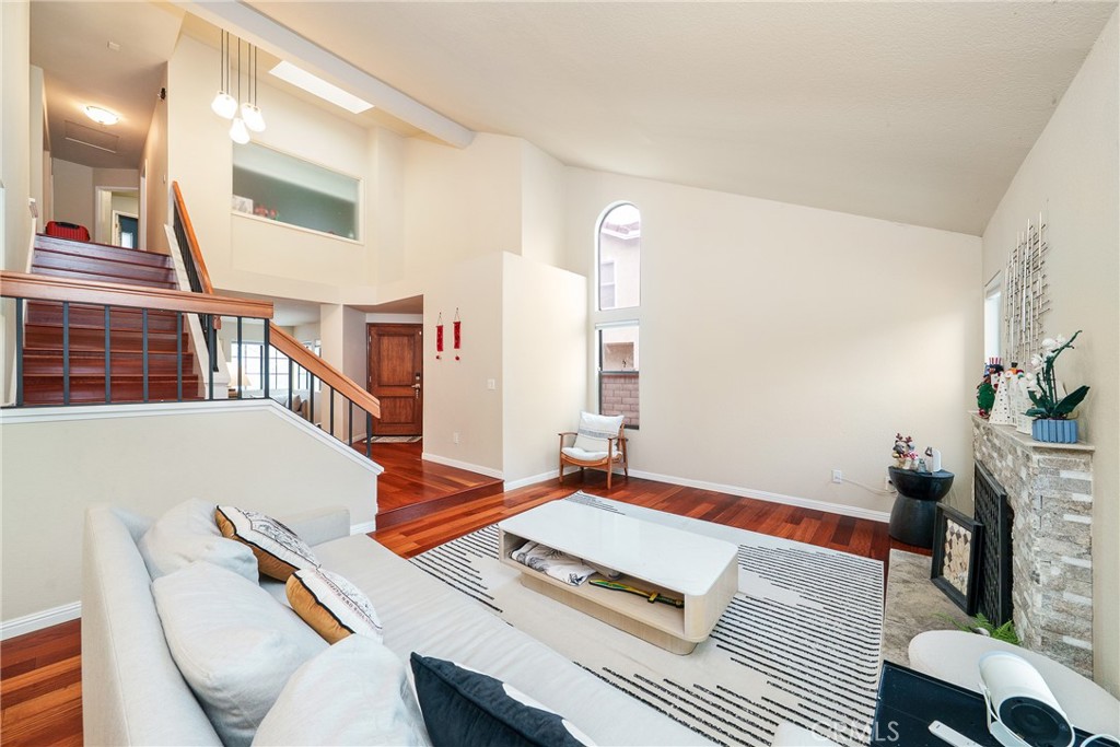 6027 Ridgegate Drive Chino Hills, CA 91709 - Photo 5 of 34